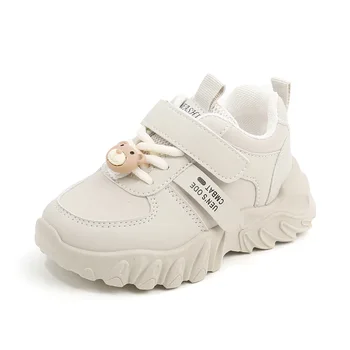 Новая весенне-осенняя детская обувь для девочек, спортивная обувь, модная детская обувь с милым медведем, нескользящие повседневные детские кроссовки для мальчиков с мягкой подошвой